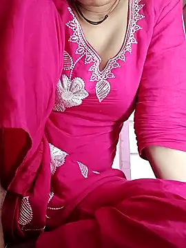Snapshot of CUTE_kalpna chatting on 06/01/26, 06:48 CUTE kalpna online show from 06/01/26, 06:48