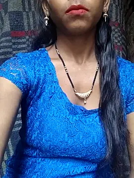 Itz Aisha   online show from 03/02/26, 04:58