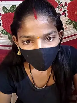 Itz Aisha   online show from 05/19/26, 06:20