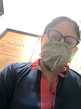 Lovely Tannu online show from 12/20/25, 12:34