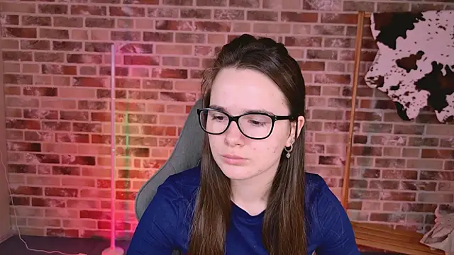 May Bloom online show from 03/06/26, 10:12