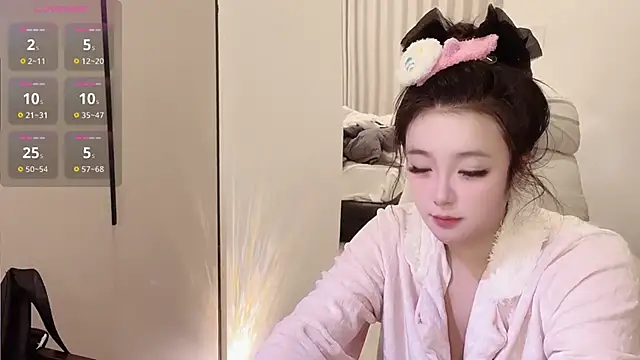 Kinadolly online show from 12/21/25, 01:18