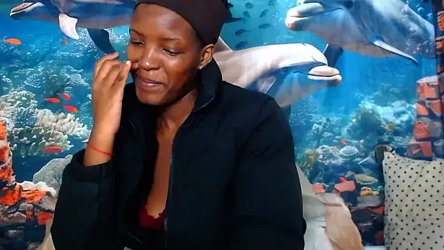 Snapshot of AfricanBarbiee69 chatting on 04/29/26, 05:30 AfricanBarbiee69 online show from 04/29/26, 05:30
