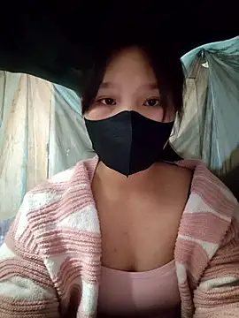 linh-miu99 online show from 01/17/26, 06:07