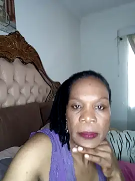 Hotcougar online show from 11/07/25, 01:22