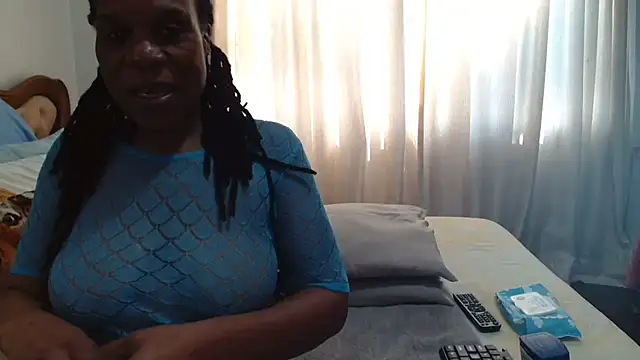 Snapshot of Hotcougar chatting on 05/05/26, 07:38 Hotcougar online show from 05/05/26, 07:38