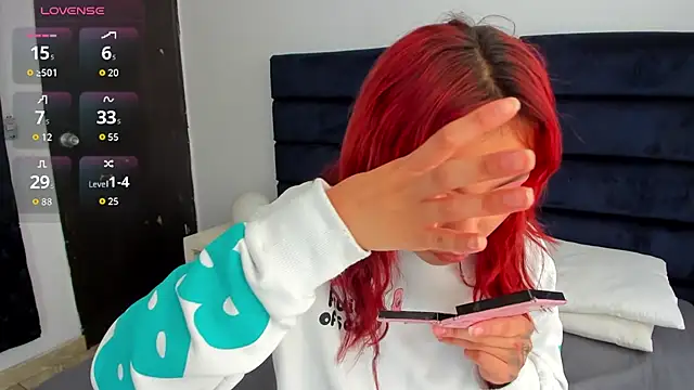 melanie roux   online show from 11/25/25, 12:16