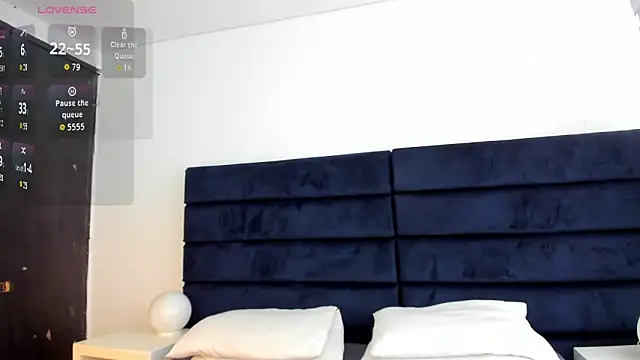 melanie roux   online show from 01/14/26, 12:33