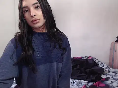  camila trans  online show from 11/12/25, 05:24