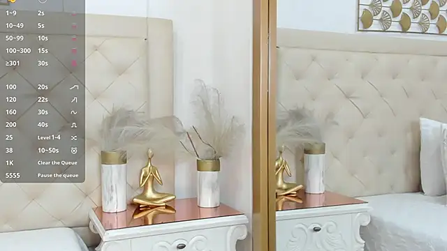 Snapshot of lucia_lorenz chatting on 01/17/26, 11:26 lucia lorenz online show from 01/17/26, 11:26