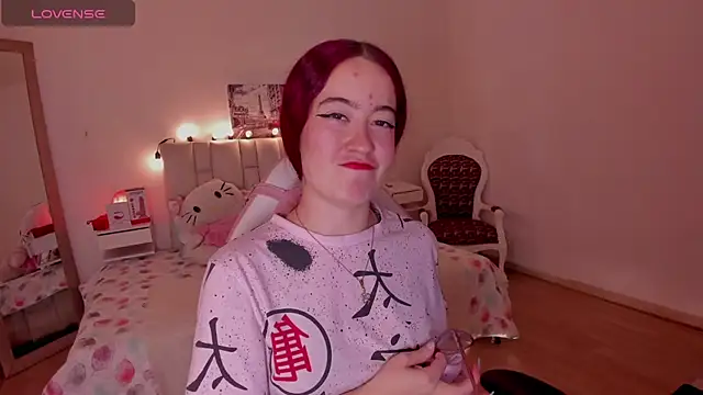 Amaraa couper1 online show from 01/17/26, 03:44