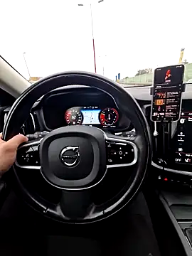 Snapshot of 16enes16 chatting on 11/02/25, 12:40 16enes16 online show from 11/02/25, 12:40