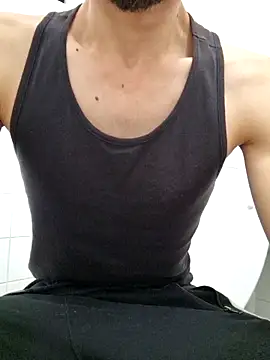 Snapshot of 16enes16 chatting on 11/04/25, 03:33 16enes16 online show from 11/04/25, 03:33