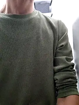 Snapshot of 16enes16 chatting on 11/18/25, 07:51 16enes16 online show from 11/18/25, 07:51