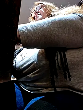 JennyInVegas online show from 10/28/25, 03:36