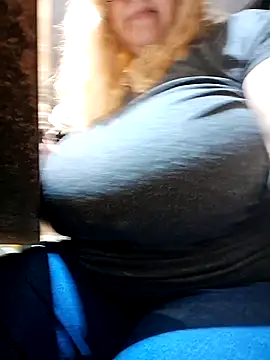 JennyInVegas online show from 04/15/26, 02:46