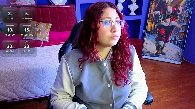 littlee red online show from 11/19/25, 12:27