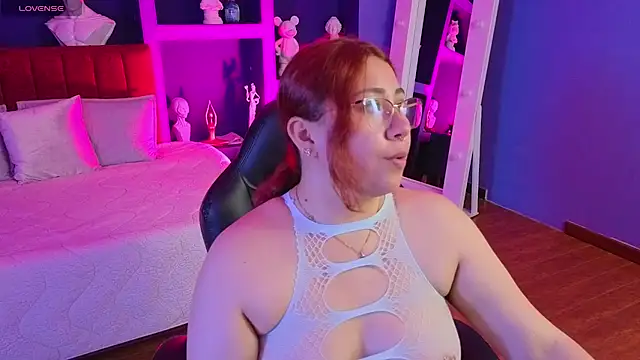 littlee red online show from 03/14/26, 08:03