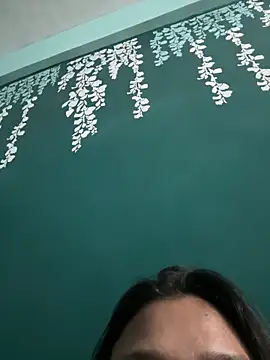 heenashai online show from 11/21/25, 11:03