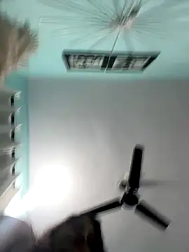 heenashai online show from 12/20/25, 09:55