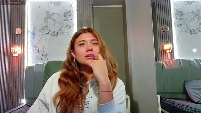  jeessy online show from 11/14/25, 04:00