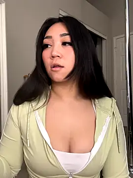 babygirlesme online show from 12/18/25, 07:31