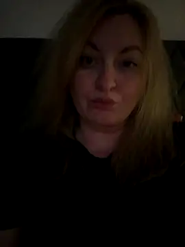 Amelia-Diamond online show from 12/18/25, 08:37