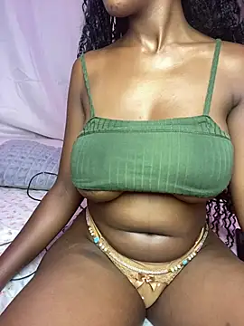 Snapshot of dime213 chatting on 02/23/26, 01:36 dime213 online show from 02/23/26, 01:36