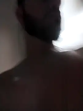 Snapshot of Branquinhowm chatting on 11/12/25, 02:23 Branquinhowm online show from 11/12/25, 02:23