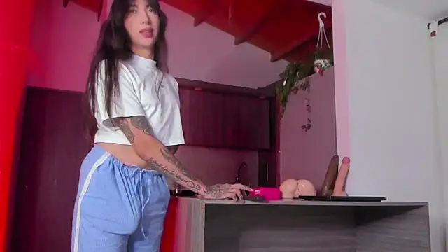 valeriahornier online show from 11/20/25, 10:15