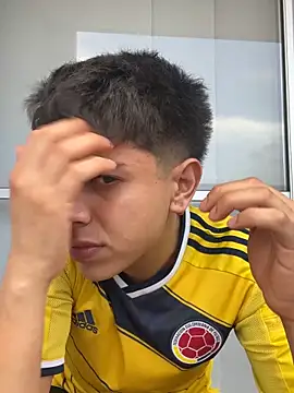 Snapshot of motomotoboy chatting on 03/02/26, 10:38 motomotoboy online show from 03/02/26, 10:38