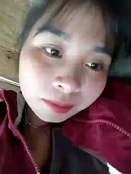 Squirrel-Pear online show from 11/17/25, 02:06