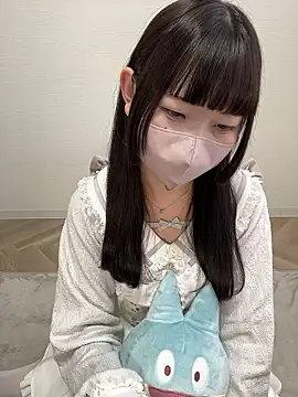 Reina cute 00  online show from 02/18/26, 04:52