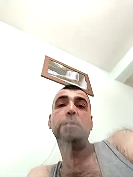 Snapshot of Bugattiveyron1 chatting on 11/15/25, 12:02 Bugattiveyron1 online show from 11/15/25, 12:02