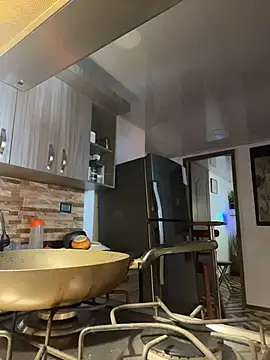 FreszX online show from 02/20/26, 03:34