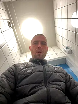 Rotteei1 online show from 11/03/25, 01:01