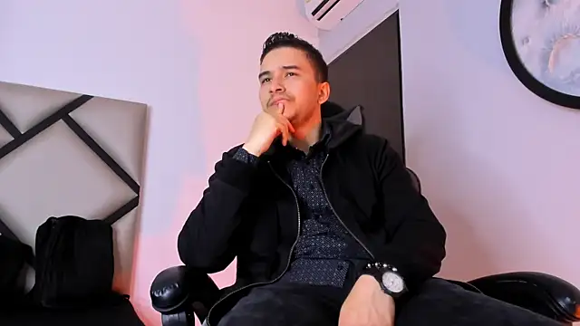 mike 257 online show from 10/21/25, 12:17