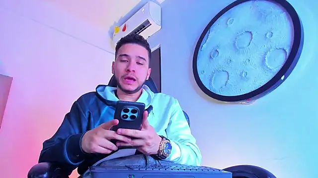 mike 257 online show from 02/21/26, 11:55