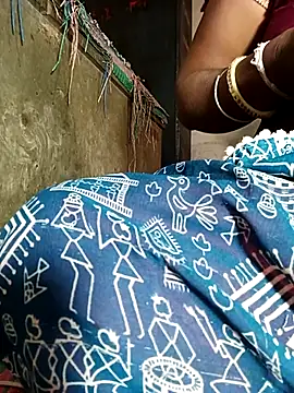 Hot cauple indian online show from 02/27/26, 08:58