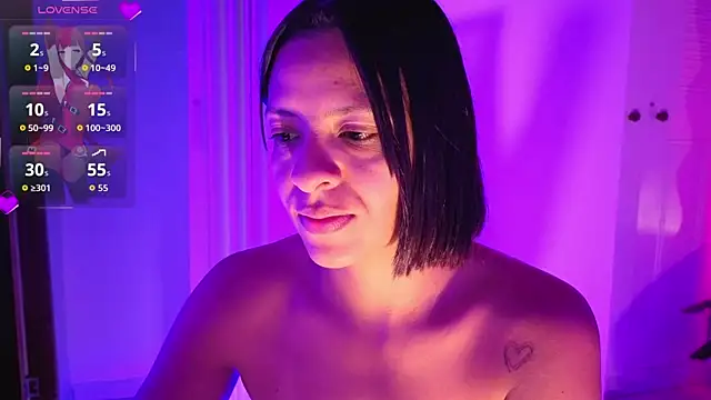 Aria Russo online show from 04/12/26, 12:54