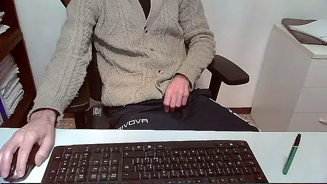 topg84 online show from 12/04/25, 05:43