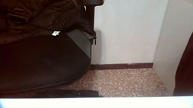 Snapshot of topg84 chatting on 02/06/26, 05:16 topg84 online show from 02/06/26, 05:16