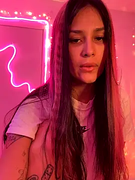 Mia Miaww online show from 10/20/25, 02:01