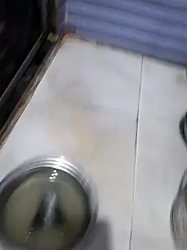 67yoki online show from 10/28/25, 04:53