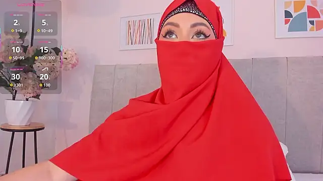 fatiima  online show from 02/02/26, 07:23