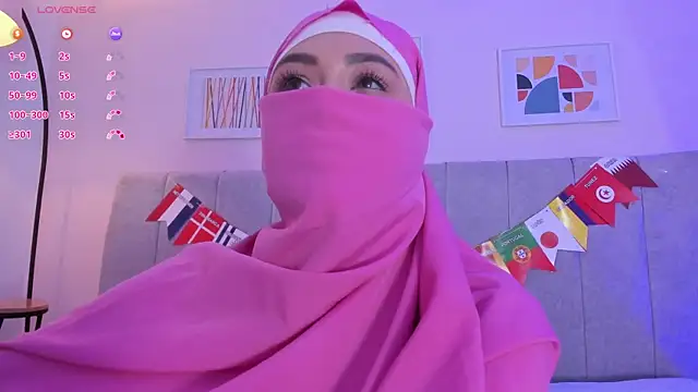fatiima  online show from 07/03/26, 07:09