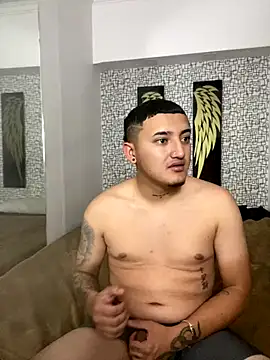 Demon foxes online show from 11/05/25, 08:09