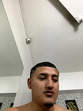 Demon foxes online show from 12/19/25, 08:49