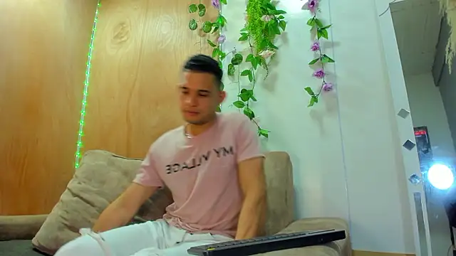 Jax Thunder online show from 02/04/26, 02:01