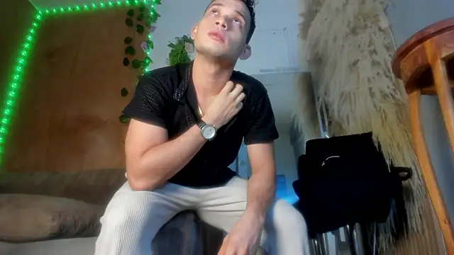 Jax Thunder online show from 02/14/26, 01:41